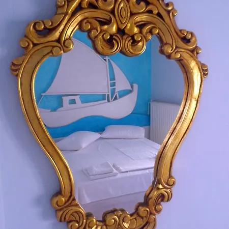 Foinikas Lejlighed *