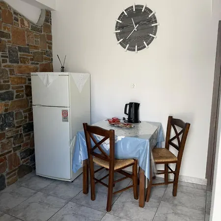 Foinikas Apartment