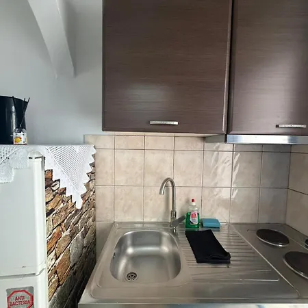 Foinikas Apartment *