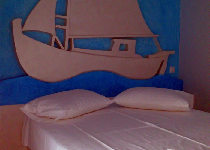 Apartament Foinikas *